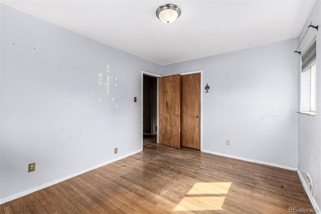 40 Dover Street, Lakewood, CO 80226