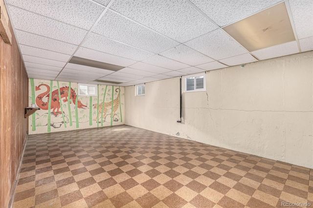 40 Dover Street, Lakewood, CO 80226