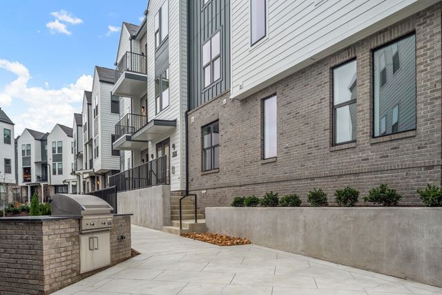 505 Community Ct Unit 101, Nashville, TN 37209