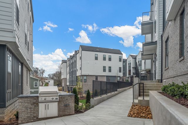 505 Community Ct Unit 101, Nashville, TN 37209