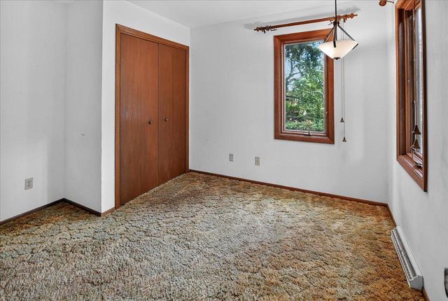 5519 Pheasant Hill Road, Monona, WI 53716