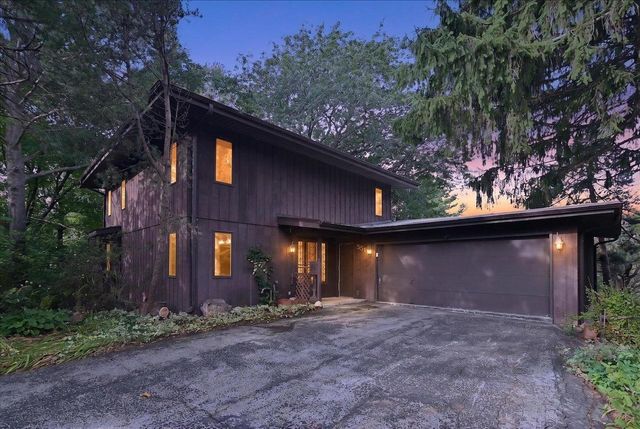 5519 Pheasant Hill Road, Monona, WI 53716