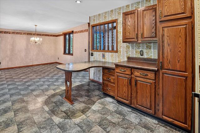 5519 Pheasant Hill Road, Monona, WI 53716