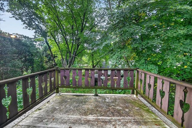 5519 Pheasant Hill Road, Monona, WI 53716