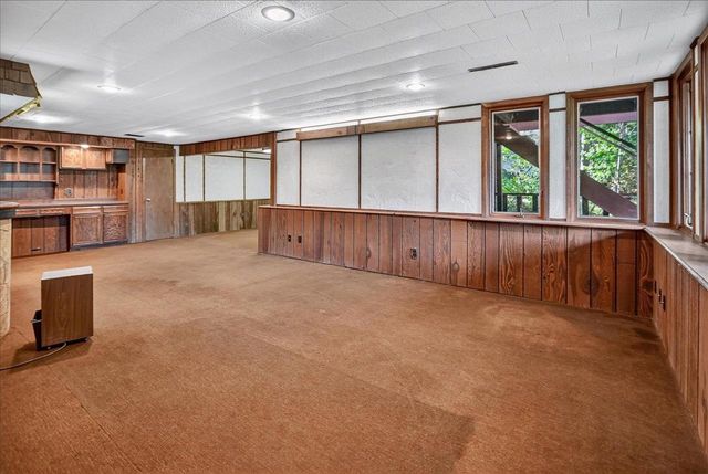 5519 Pheasant Hill Road, Monona, WI 53716