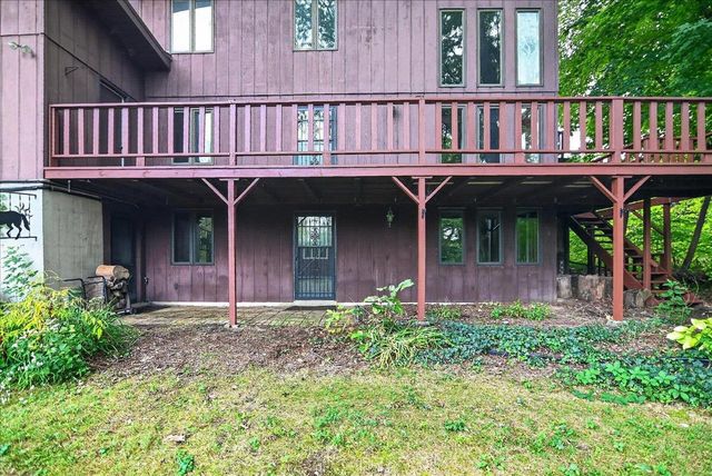 5519 Pheasant Hill Road, Monona, WI 53716
