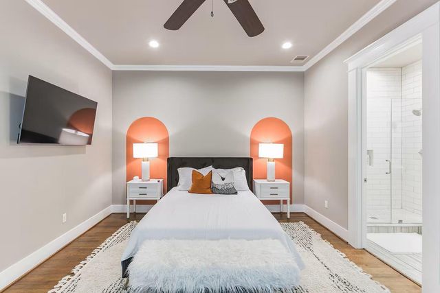 1006 Enid Street B, Houston, TX 77009