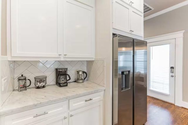 1006 Enid Street B, Houston, TX 77009