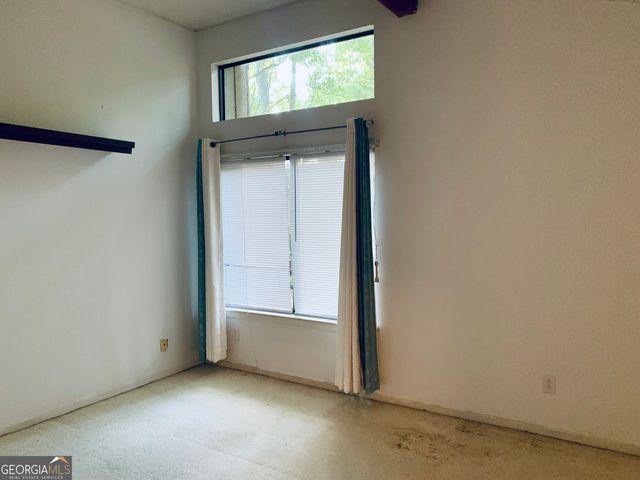 5820 Par Four Court, Lithonia, GA 30038