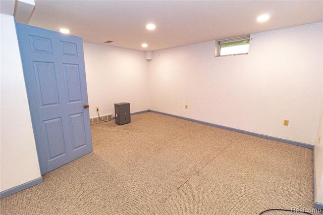 4450 Blood Road, Metamora, MI 48455