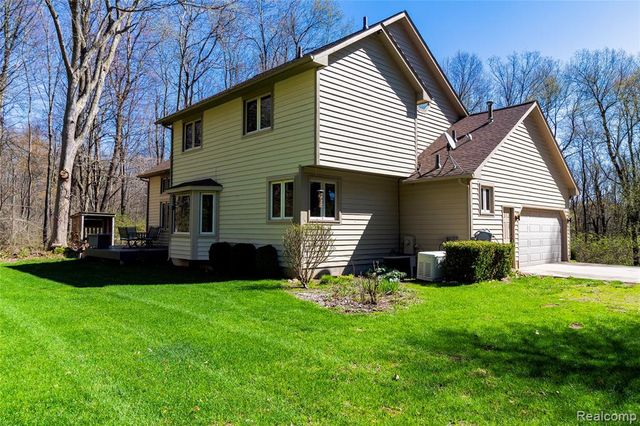 4450 Blood Road, Metamora, MI 48455