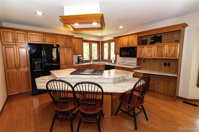 4450 Blood Road, Metamora, MI 48455
