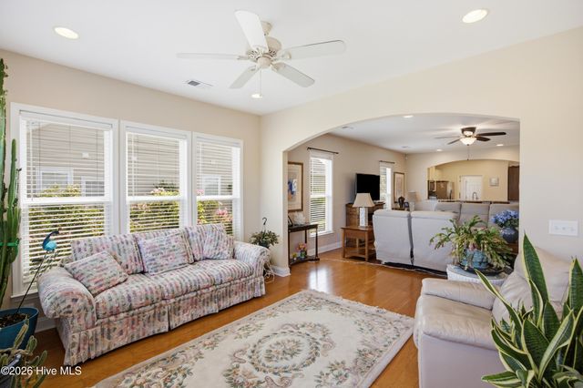 5006 Seaward Court, Southport, NC 28461