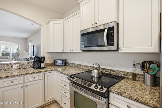 5006 Seaward Court, Southport, NC 28461