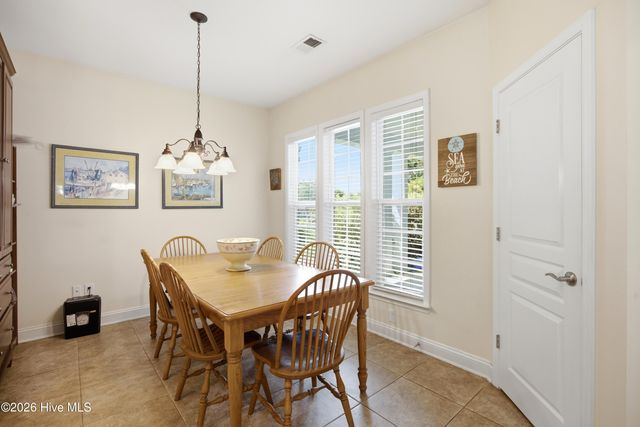 5006 Seaward Court, Southport, NC 28461