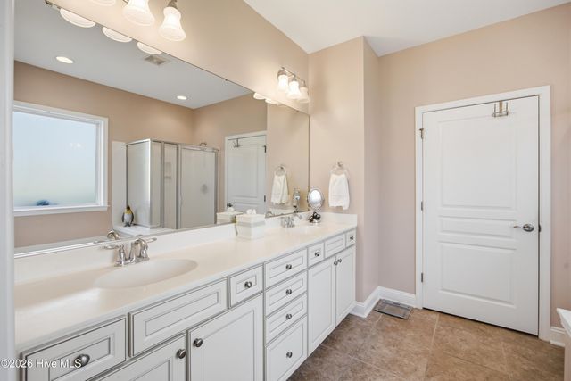 5006 Seaward Court, Southport, NC 28461