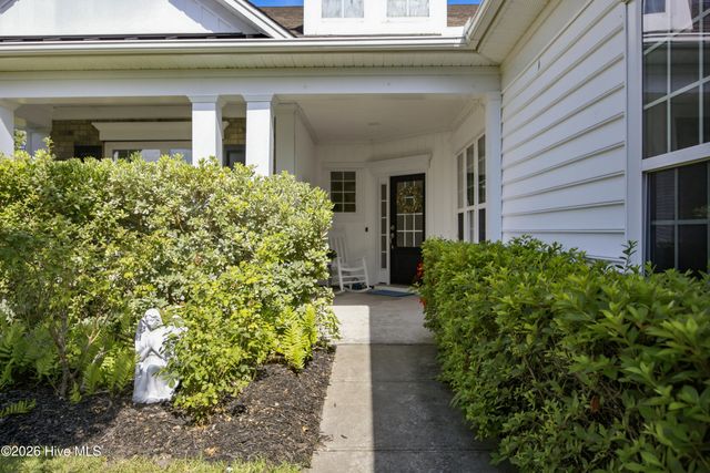 5006 Seaward Court, Southport, NC 28461