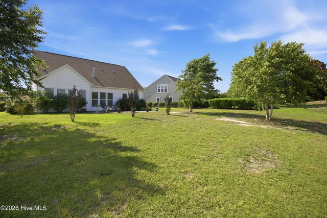 5006 Seaward Court, Southport, NC 28461