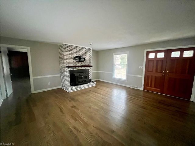 278 Forest Park Drive, Denton, NC 27239