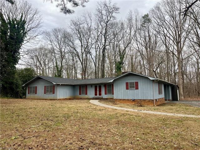 278 Forest Park Drive, Denton, NC 27239