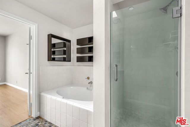 117 S Clark Drive 305, Los Angeles, CA 90048