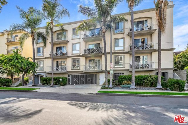 117 S Clark Drive 305, Los Angeles, CA 90048
