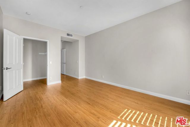 117 S Clark Drive 305, Los Angeles, CA 90048