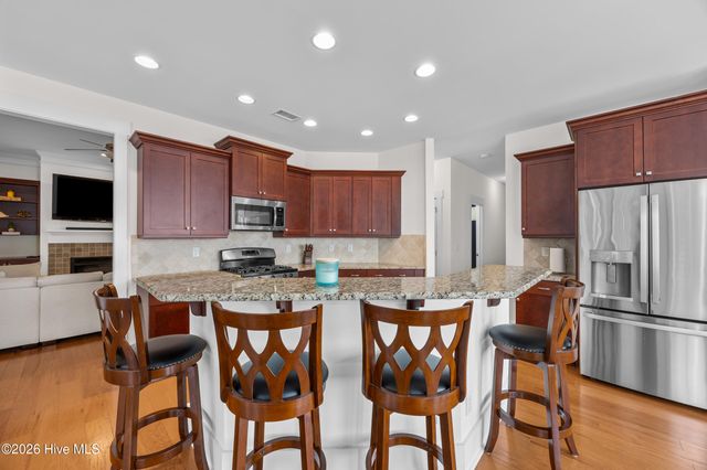 9613 Hidden Plum Road NE, Leland, NC 28451