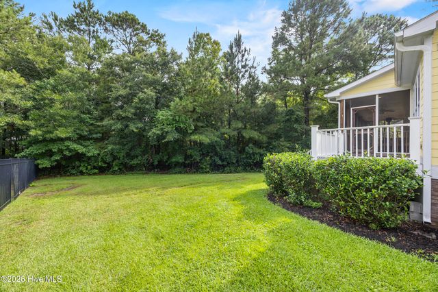 9613 Hidden Plum Road NE, Leland, NC 28451