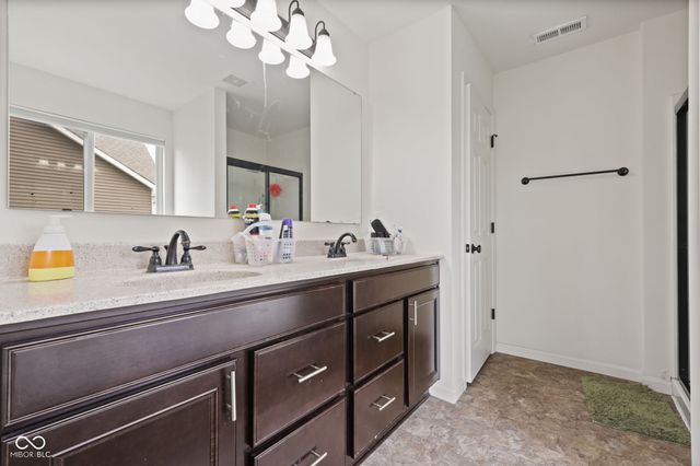1507 Glen Canyon Drive, Greenwood, IN 46143