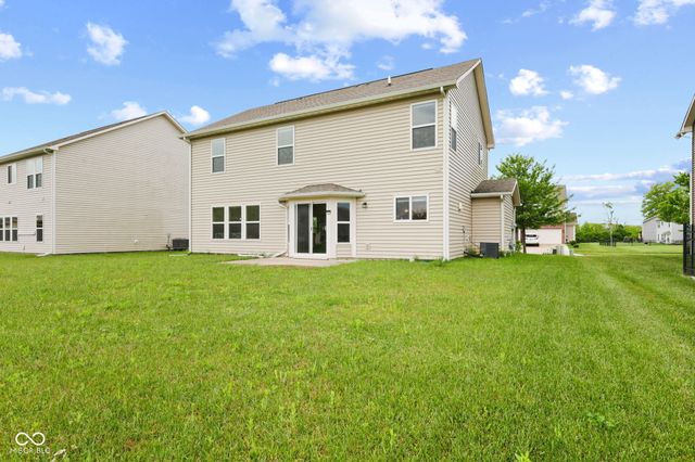 1507 Glen Canyon Drive, Greenwood, IN 46143