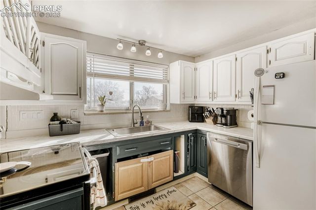 131 N Roosevelt Street, Colorado Springs, CO 80909