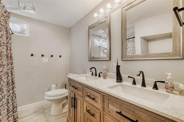 131 N Roosevelt Street, Colorado Springs, CO 80909