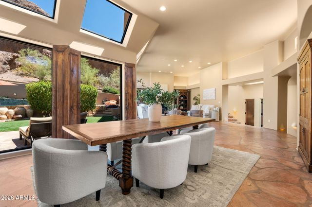5341 N 46TH Street, Phoenix, AZ 85018