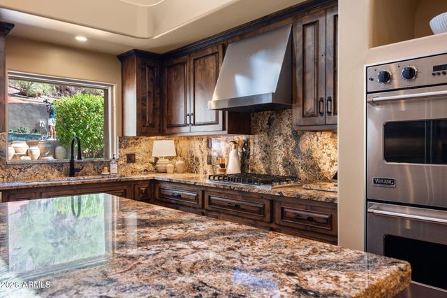5341 N 46TH Street, Phoenix, AZ 85018