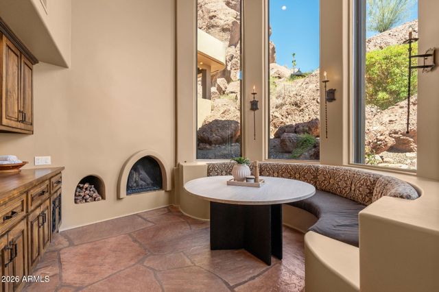 5341 N 46TH Street, Phoenix, AZ 85018
