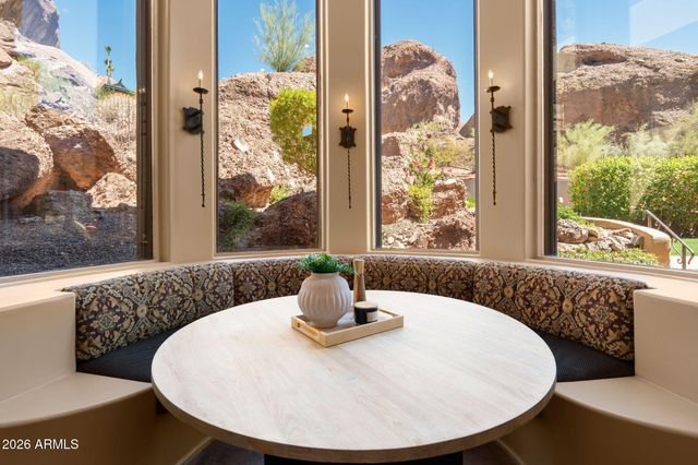 5341 N 46TH Street, Phoenix, AZ 85018