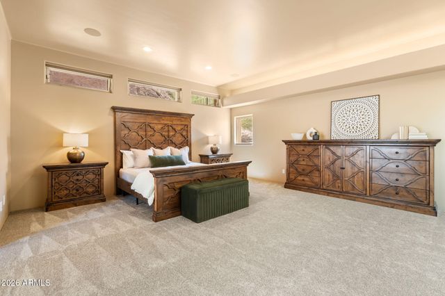 5341 N 46TH Street, Phoenix, AZ 85018