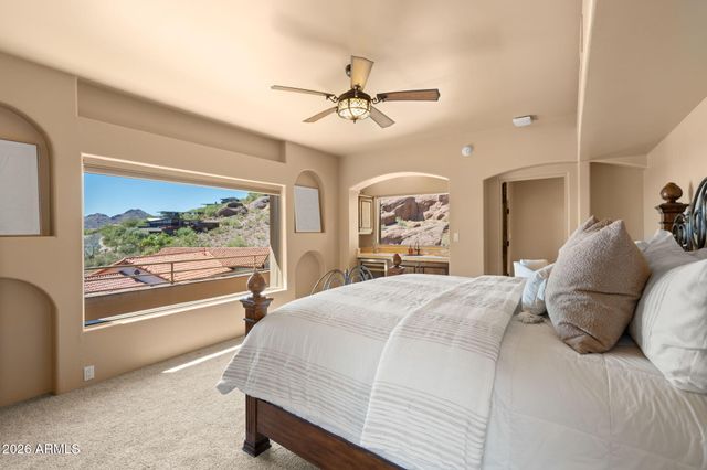 5341 N 46TH Street, Phoenix, AZ 85018