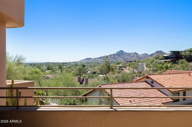 5341 N 46TH Street, Phoenix, AZ 85018