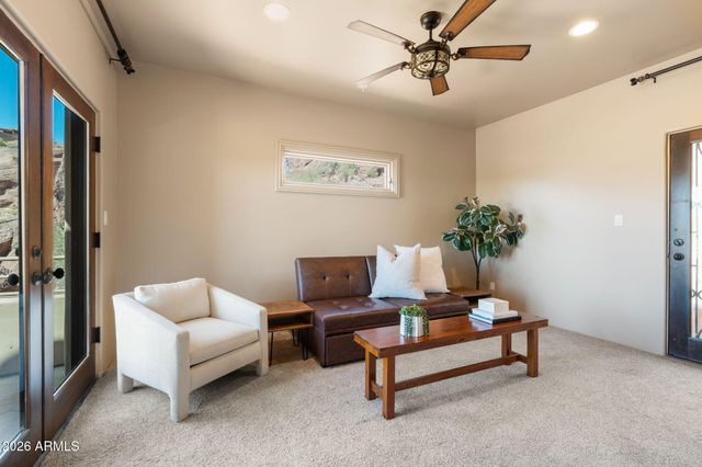 5341 N 46TH Street, Phoenix, AZ 85018