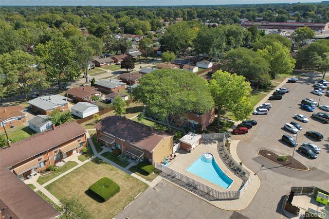 29250 Tessmer Court, Madison Heights, MI 48071