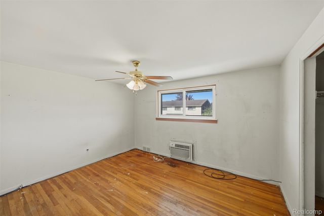 29250 Tessmer Court, Madison Heights, MI 48071