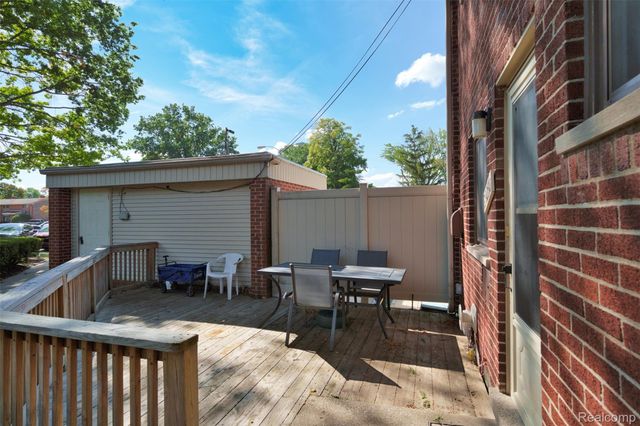 29250 Tessmer Court, Madison Heights, MI 48071