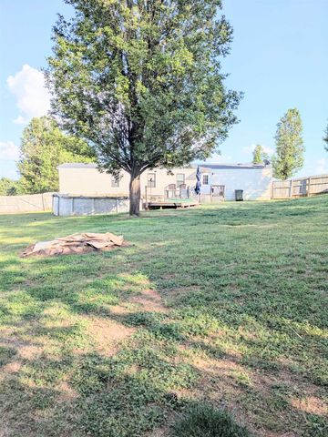 712 Ohenry Drive, Inman, SC 29349