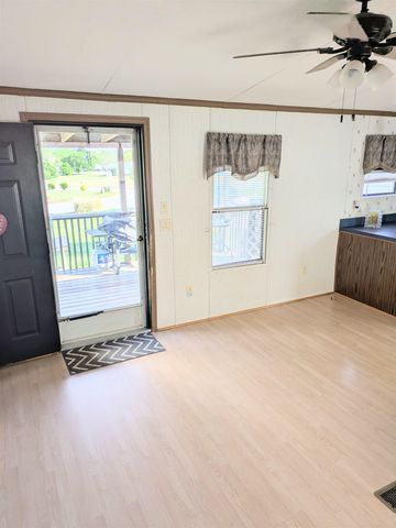 712 Ohenry Drive, Inman, SC 29349