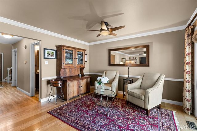 5431 Vicar Court, St Louis, MO 63119