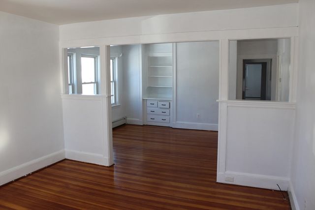 18 Sherwood Rd 1, Weymouth, MA 02191