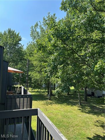 6231 Hidden Creek Drive 233, Lorain, OH 44053