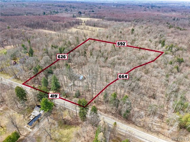 8988 Jennings Road, Eden, NY 14057